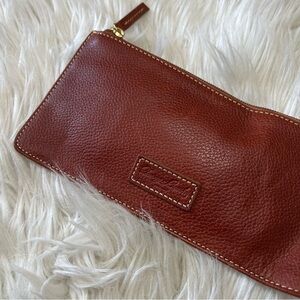 Dooney & Bourke Pebble Grain Leather Zip Clutch Wristlet Pouch – British Tan 🦆